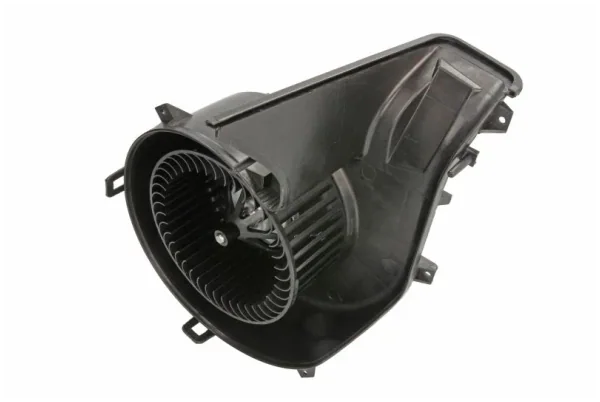 Ventilator habitaclu